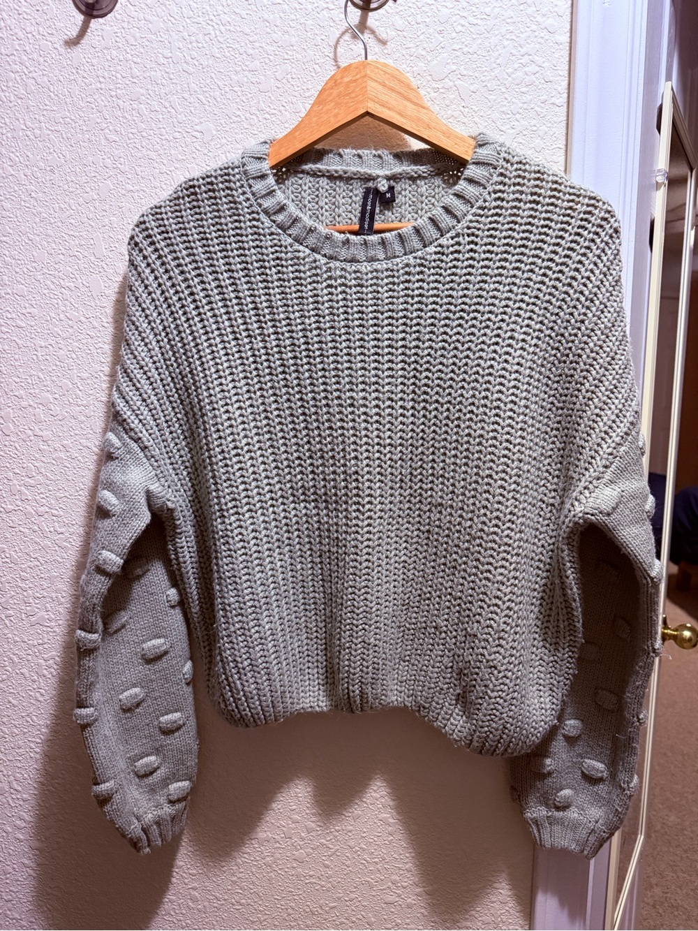 moon & madison Sage Green Bubble Sleeve Crop Crewneck Sweater